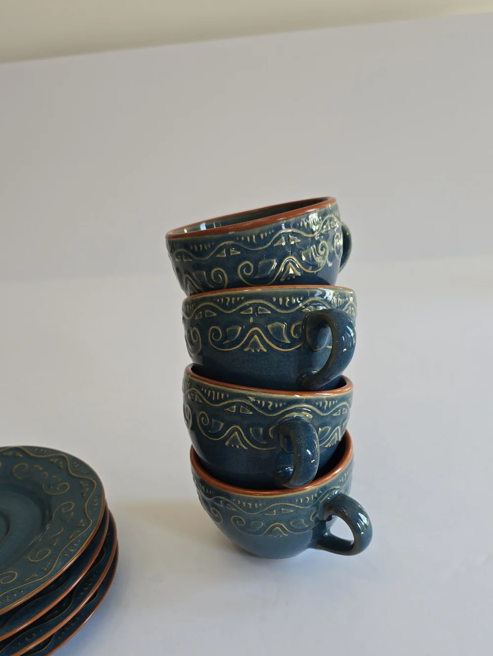 Pier 1 Set Of 4 Tunisia Cups Saucers Stoneware Blue Scroll Pattern Retired